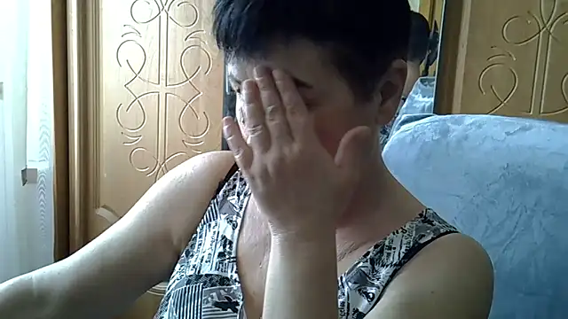 NicoleOlla online show from 01.31.25