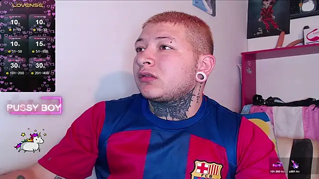 Snapshot of princeFtm chatting on 01.23.25 princeFtm online show from 01.23.25