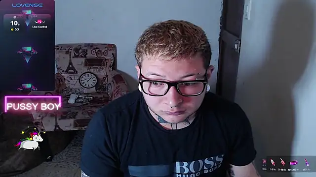 Snapshot of princeFtm chatting on 02.28.25 princeFtm online show from 02.28.25