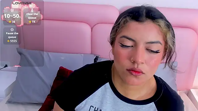 taylor cupper online show from 10.24.25