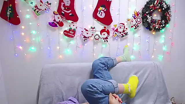 TinaRedly online show from 12.15.24
