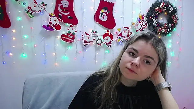 TinaRedly online show from 12.17.24