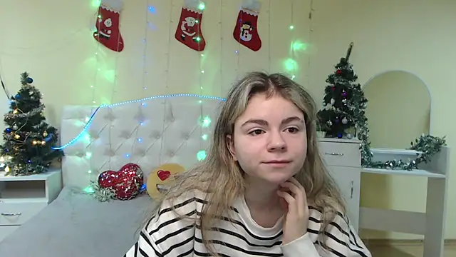TinaRedly online show from 12.28.24