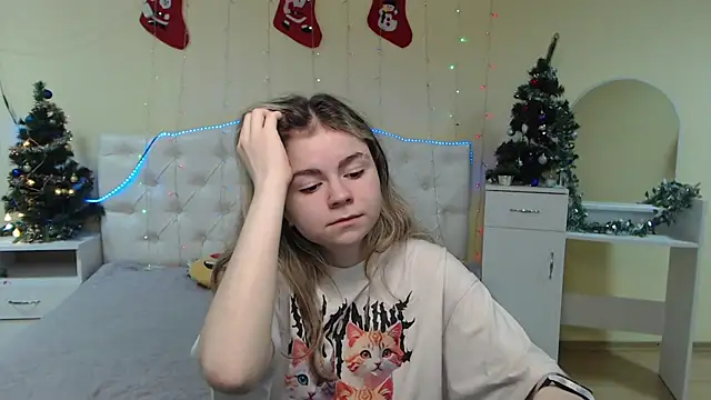 TinaRedly online show from 01.05.25