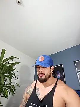 Snapshot of SilvaBranko chatting on 10.03.25 SilvaBranko online show from 10.03.25