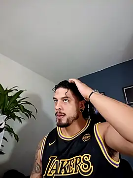 Snapshot of SilvaBranko chatting on 10.17.25 SilvaBranko online show from 10.17.25