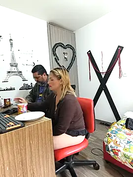 Snapshot of hotandfierylatinos2023 chatting on 03.08.25 hotandfierylatinos2023 online show from 03.08.25