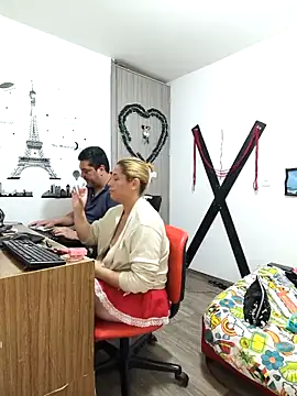 Snapshot of hotandfierylatinos2023 chatting on 03.21.25 hotandfierylatinos2023 online show from 03.21.25