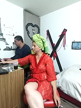 Snapshot of hotandfierylatinos2023 chatting on 09.29.25 hotandfierylatinos2023 online show from 09.29.25