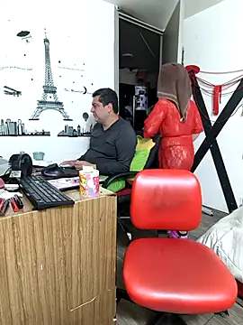 Snapshot of hotandfierylatinos2023 chatting on 10.23.25 hotandfierylatinos2023 online show from 10.23.25