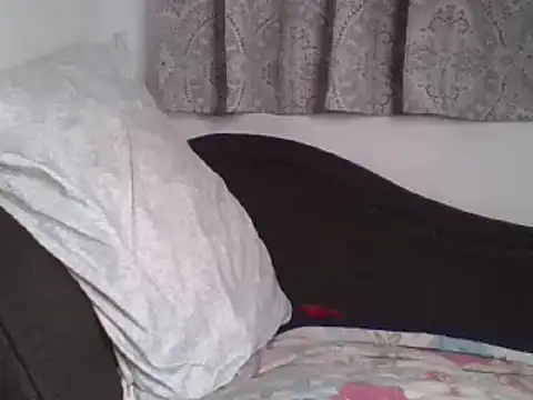 Whimsicalwillow online show from 02.19.25