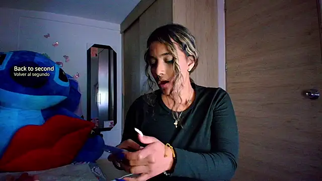 megan collins96 online show from 10.24.25