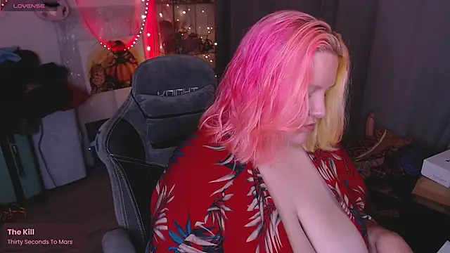 lissamuff online show from 10.17.25