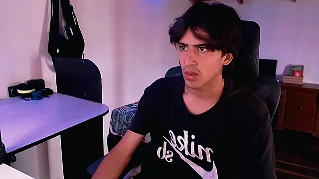 Thieves9 online show from 12.23.24