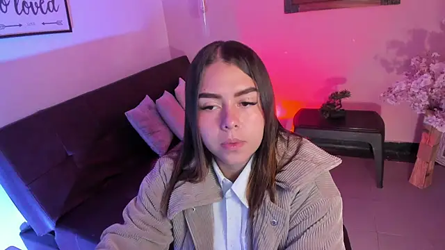 ArianaBaker online show from 11.04.25