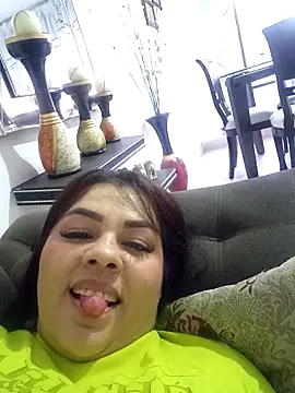 Snapshot of lola__sweetx chatting on 03.21.25 lola sweetx online show from 03.21.25