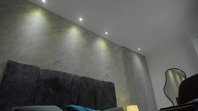 Snapshot of lola__sweetx chatting on 10.31.25 lola sweetx online show from 10.31.25