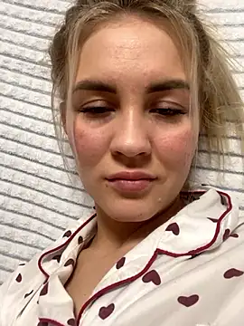 DreamGirl-777 online show from 12.04.24