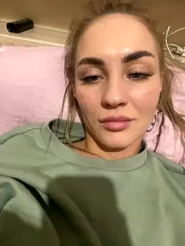 DreamGirl-777 online show from 11.07.25