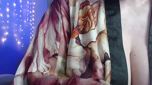 missdaniels online show from 12.16.24