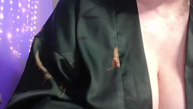 missdaniels online show from 01.08.25