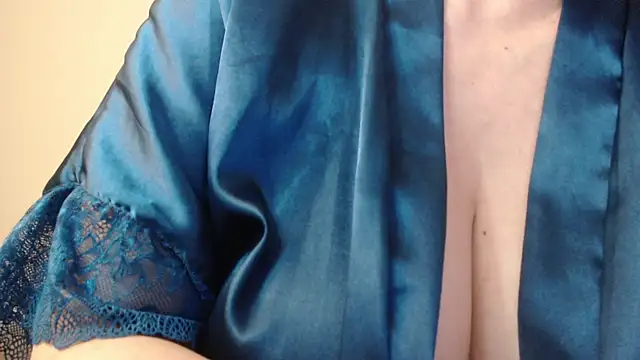 missdaniels online show from 03.11.25