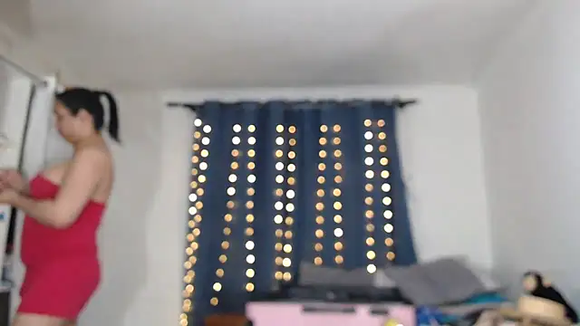 Snapshot of flowerdirtty chatting on 12.17.24 flowerdirtty online show from 12.17.24