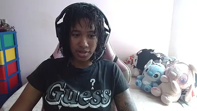 TiffanyRoouse online show from 09.28.25