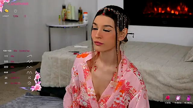 EvaWarenn online show from 12.02.25