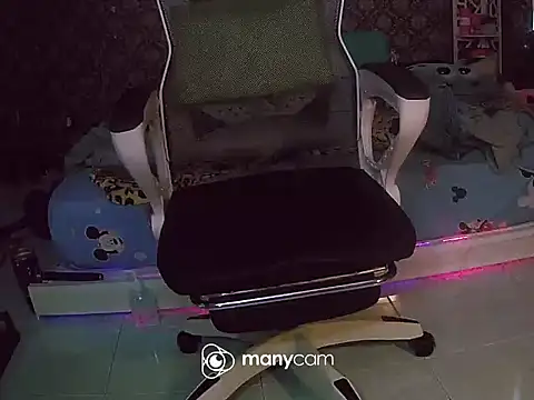 long18cmHFxxx online show from 03.10.26