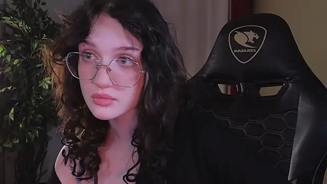 ELLIEJAY online show from 10.15.25