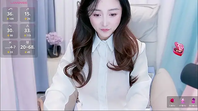 Liiniie-Lovers online show from 01.04.25