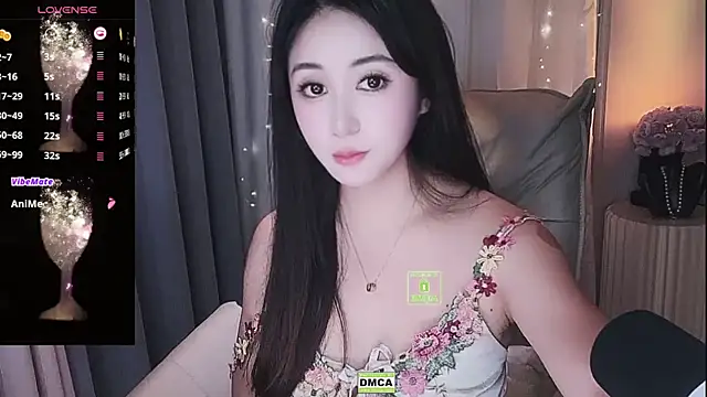 Liiniie-Lovers online show from 11.08.25