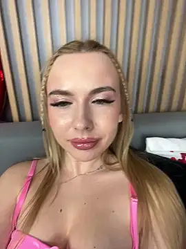 Nicole blonde0 online show from 02.24.25