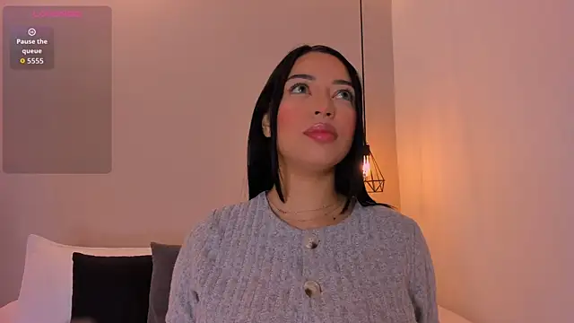 Snapshot of AnthonellaSweet chatting on 09.21.25 AnthonellaSweet online show from 09.21.25