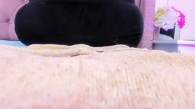 MonicaSchwartz online show from 03.19.26