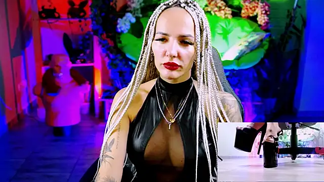 MonicaMaxwel online show from 10.07.25