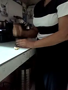 Snapshot of Ankita202 chatting on 11.07.25 Ankita202 online show from 11.07.25