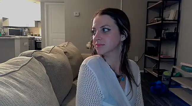 molly witha chance online show from 03.08.25
