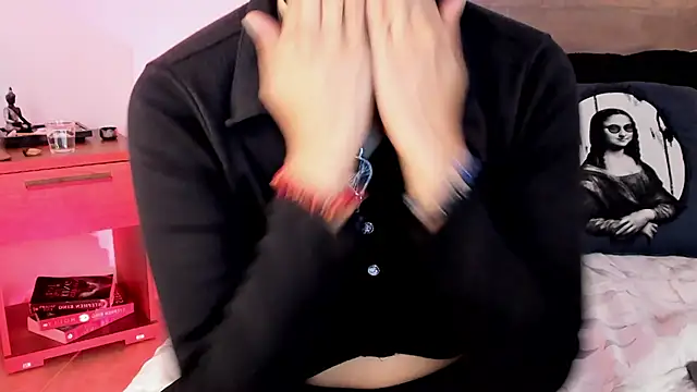 YenniferCurly online show from 02.07.25