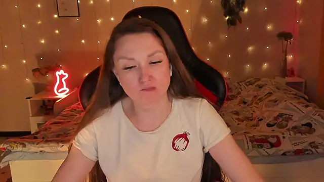 desperatehousewife   online show from 04.01.26