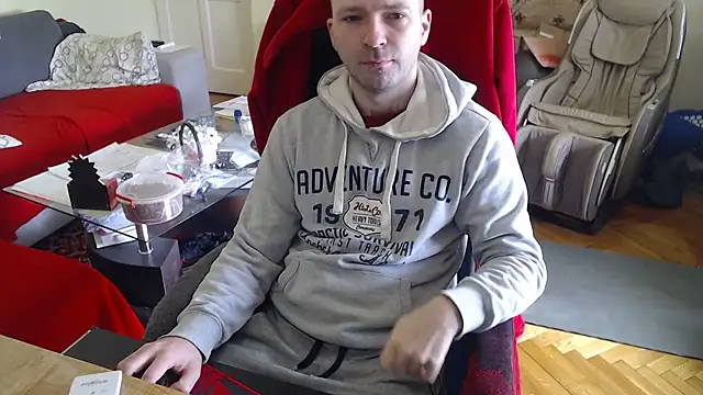 RealManHaveHairy online show from 02.18.25