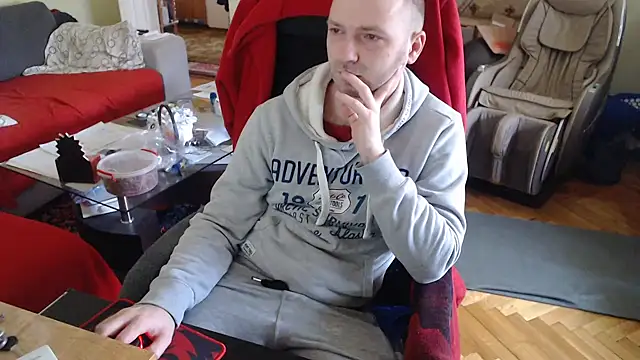 RealManHaveHairy online show from 02.18.25