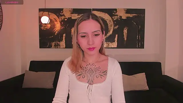 MollySundersX online show from 01.12.26