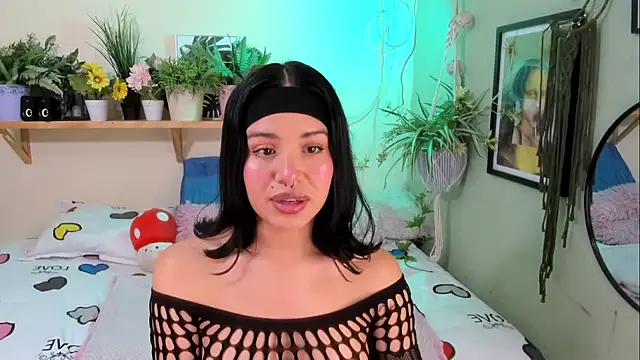 MiaaRose online show from 09.27.25