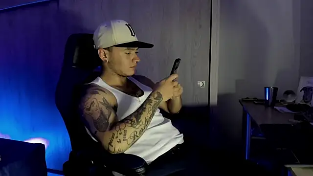 male pussy online show from 01.11.26