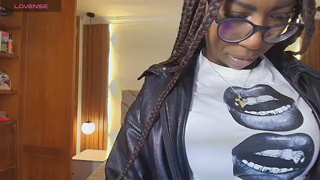 Raquel jones online show from 07.17.26