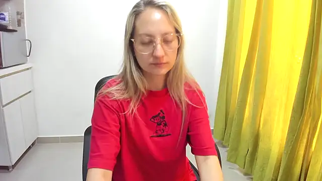 Adele johnsonn1 online show from 12.02.24