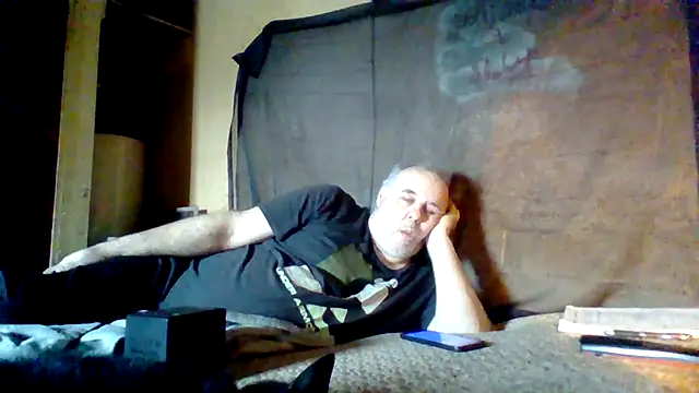 Nightshade7712 online show from 10.11.25