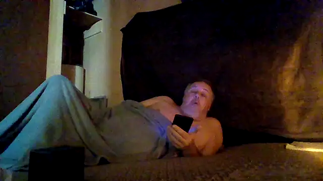 Nightshade7712 online show from 10.25.25